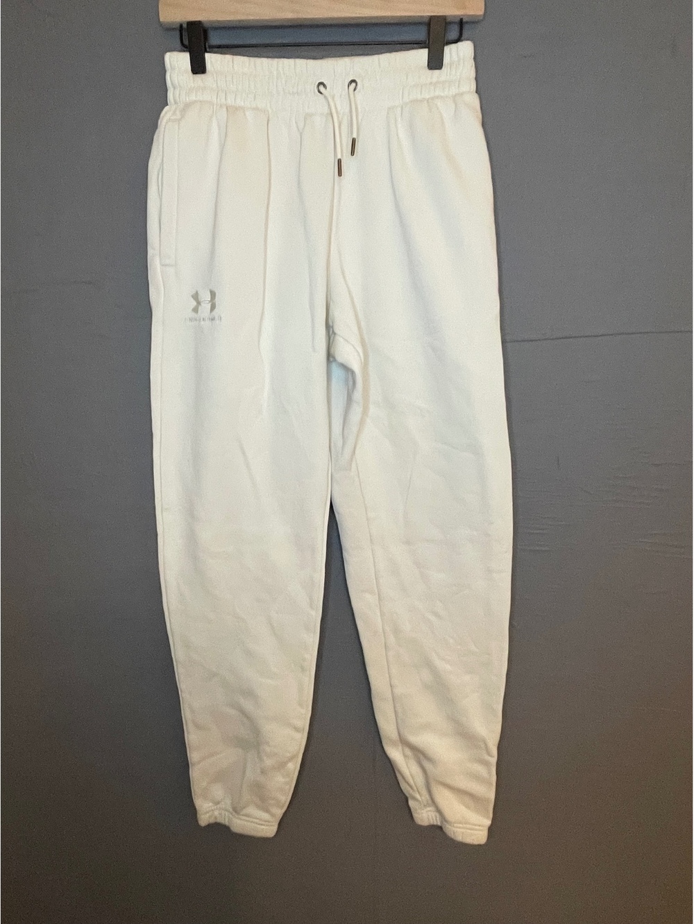 Men's Under Armour Joggers White Athletic Sweatpants Size Small